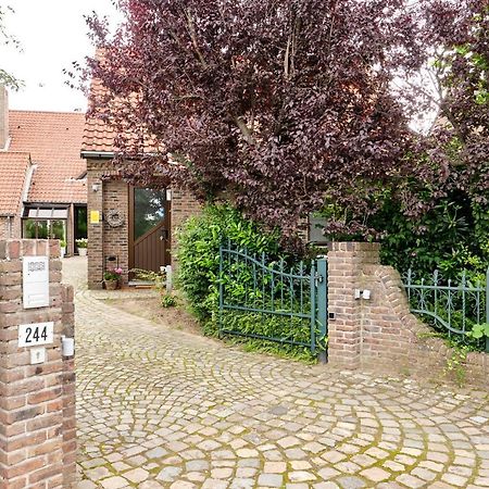 Pieters Huis Kinrooi المظهر الخارجي الصورة